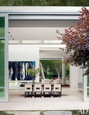 A contemporary Los Angeles villa by Michael Lehrer